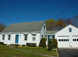 112 East Ave, Westerly, RI 02891