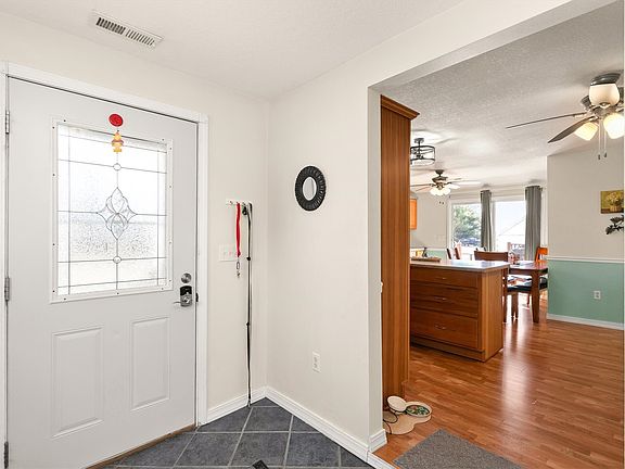 3rd image of 208 SE 3rd St