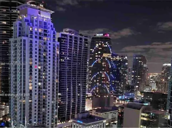 1200 Brickell Bay Dr APT 3924, Miami, FL 33131