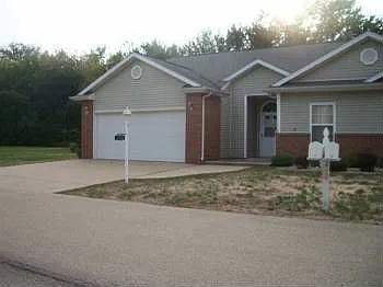 347 Gibbs Dr photo 1