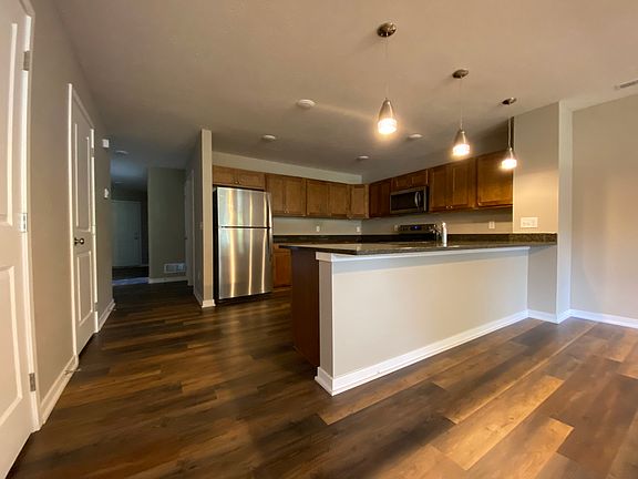 3rd image of 1119 Charleston St #1