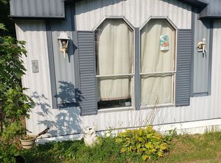 35 Cherokee Ln, Honey Brook, PA 19344