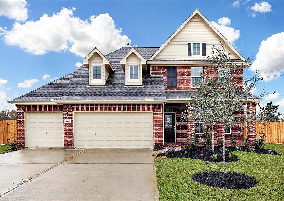 1st image of 4416 Braunig Lake Dr