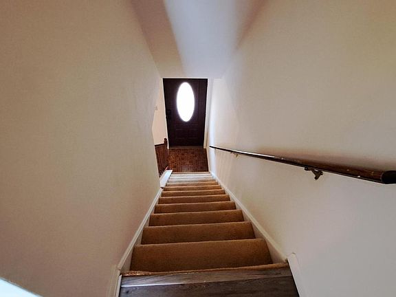 3rd image of 1901 Powder Mill Rd #A