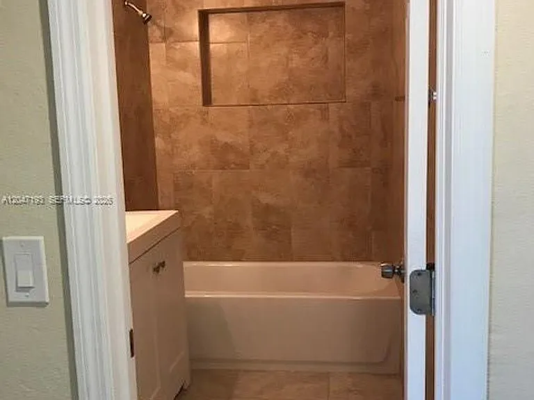 1632 NE 183rd St #1632 — Photo 14