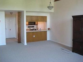 2nd image of 15 Higgins St APT 402