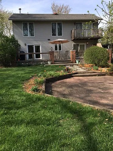 323 W Greenfield Ave photo 1