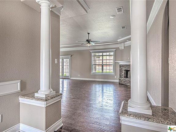 5th image of 2527 Jackson Dr