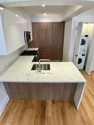 Rented by Compass | media 9