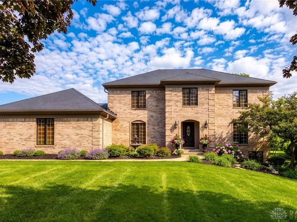 8524 Point O Woods Ct, Springboro, OH 45066