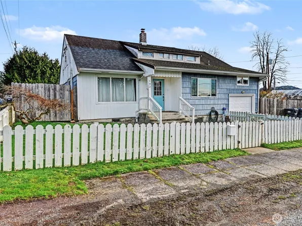 102 S Chehalis Street, Montesano, WA 98563