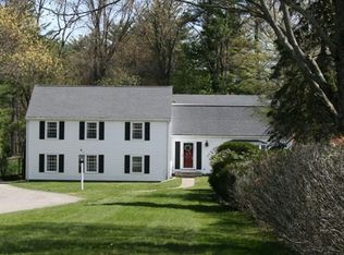 17 Pocahontas Way, Lynnfield, MA 01940