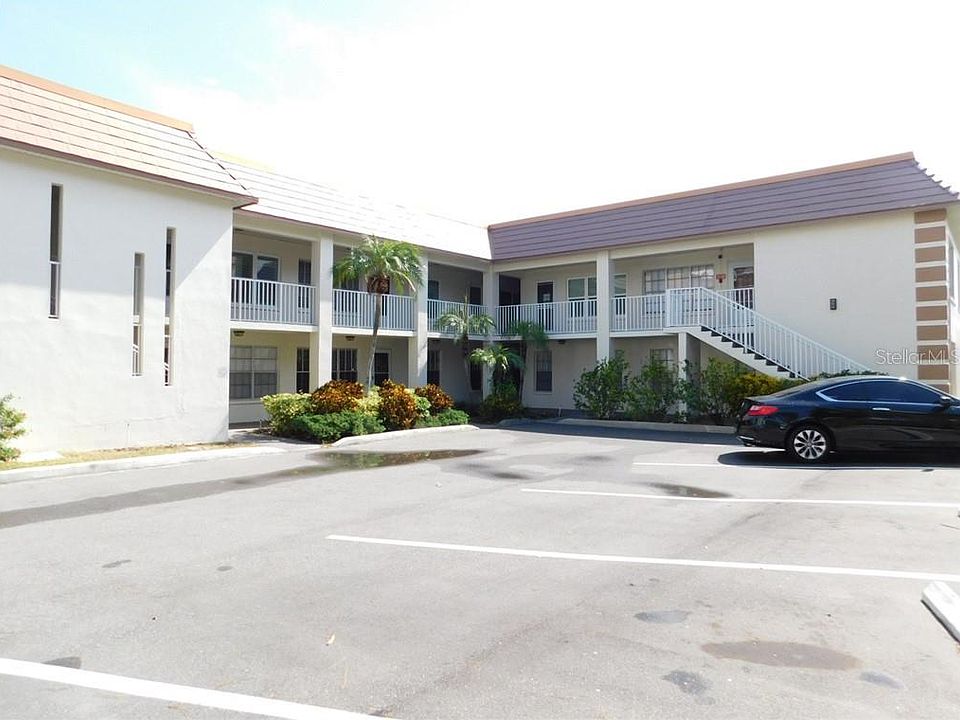 1st image of 333 Island Way APT 105