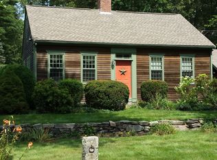18 Montgomery St, Lakeville, MA 02347