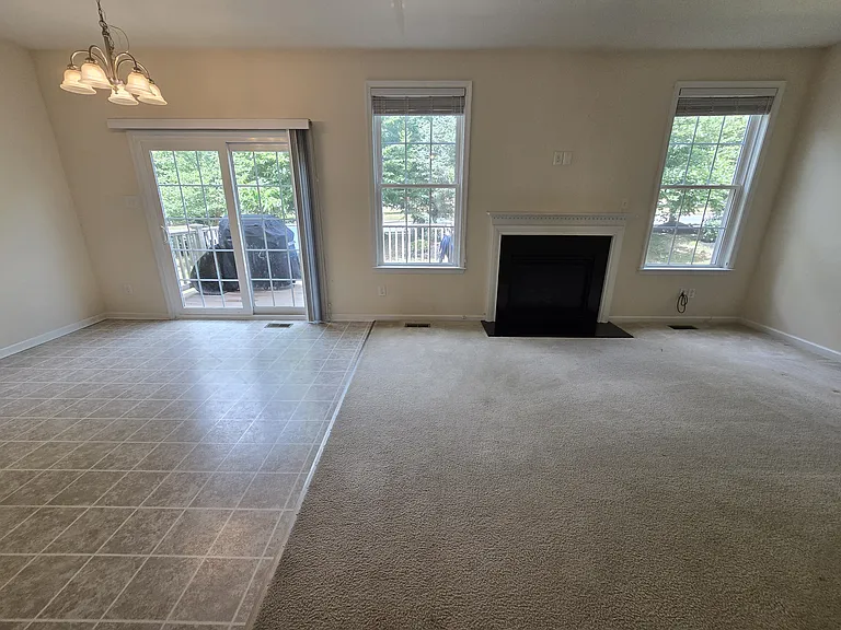 2743 Keebler Ct — Photo 6