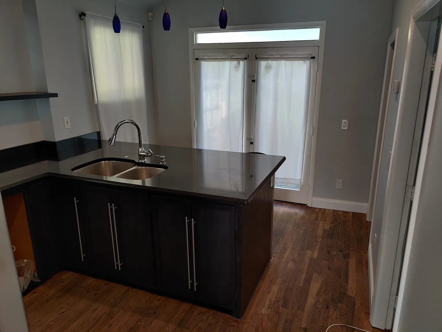 2 bed, 840 sqft, $1,950 — Photo 4