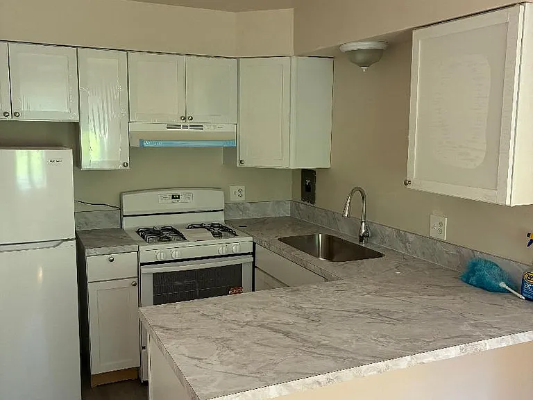 1139 Deerfield Rd #2A — Photo 5
