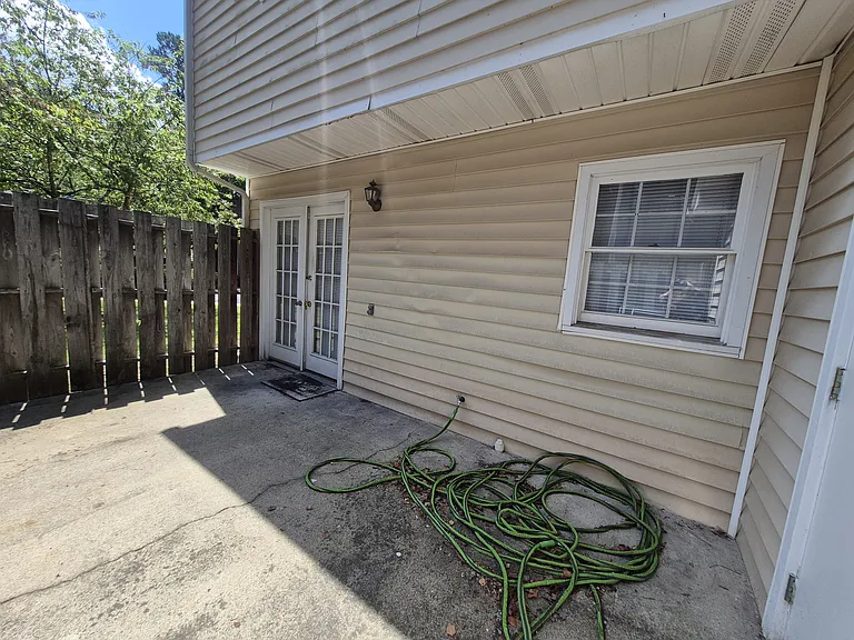 2909 A Cedar Creek Rd — Photo 10