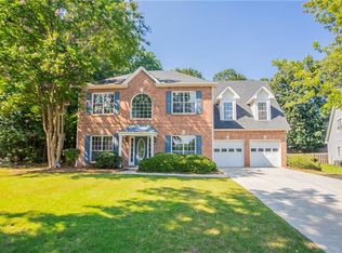 2346 Hampton Park Dr, Buford, GA 30519