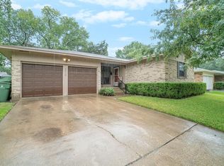 2510 Robin Ln, Garland, TX 75041
