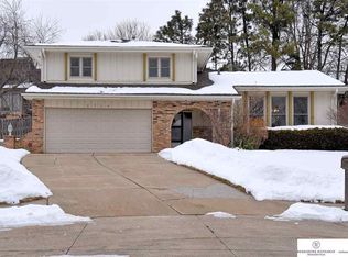2736 N 125th Cir, Omaha, NE 68164