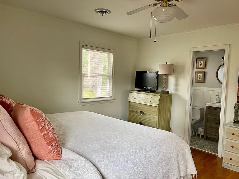 4652 Paul Revere Rd — Photo 21