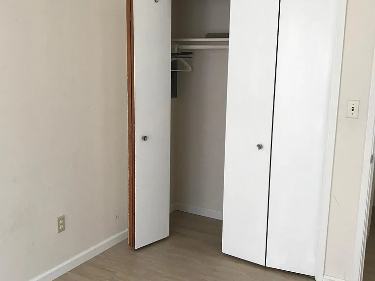 1528 Oxford St #5 — Photo 15
