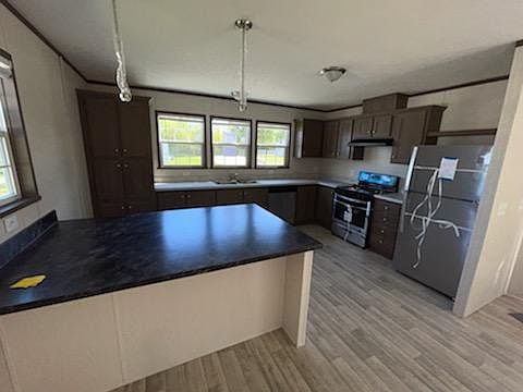 2nd image of 239 Wonderland Dr