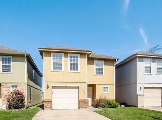 4958 N Cancun Dr, Houston, TX 77045
