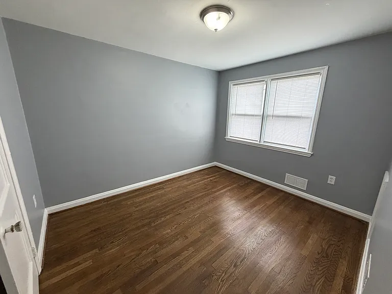 7136 Eastbrook Ave — Photo 5