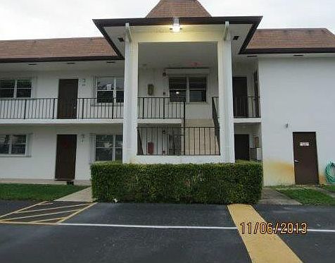 1st image of 3075 Gardens Drive #18