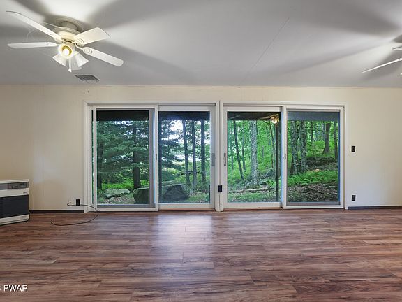 3rd image of 800 Elm Ct