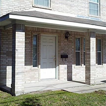 2nd image of 1305 2nd St