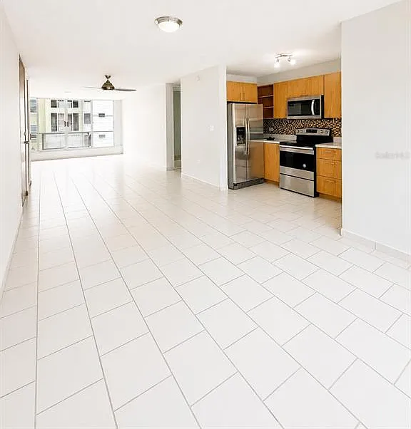 3 bed, 2.0 bath, 1222 sqft, $2,200 — Photo 4