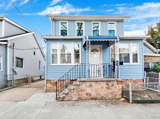 1625 Overing St, Bronx, NY 10461