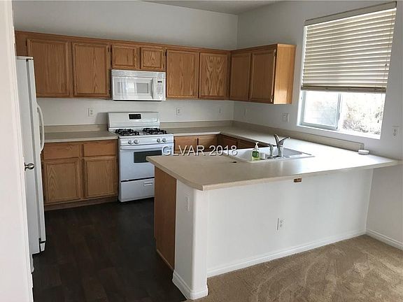 5th image of 8342 Sterling Harbor Ct
