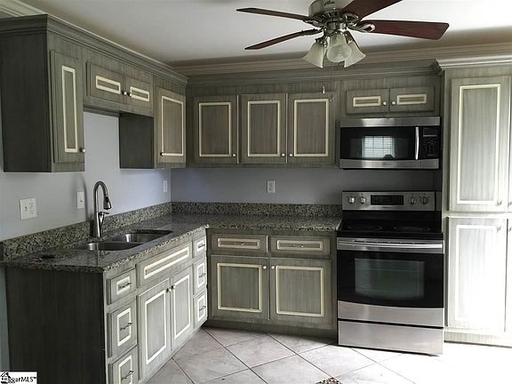 4th image of 107 Earle Dr