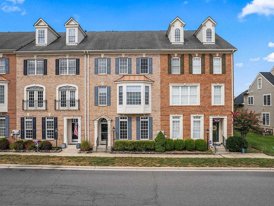 1st image of 42536 Legacy Park Dr