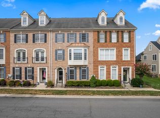 42536 Legacy Park Dr, Ashburn, VA 20148
