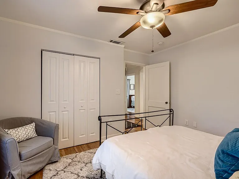 1149 Vista Trl NE — Photo 16