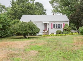 139 Varnum Rd, Dracut, MA 01826