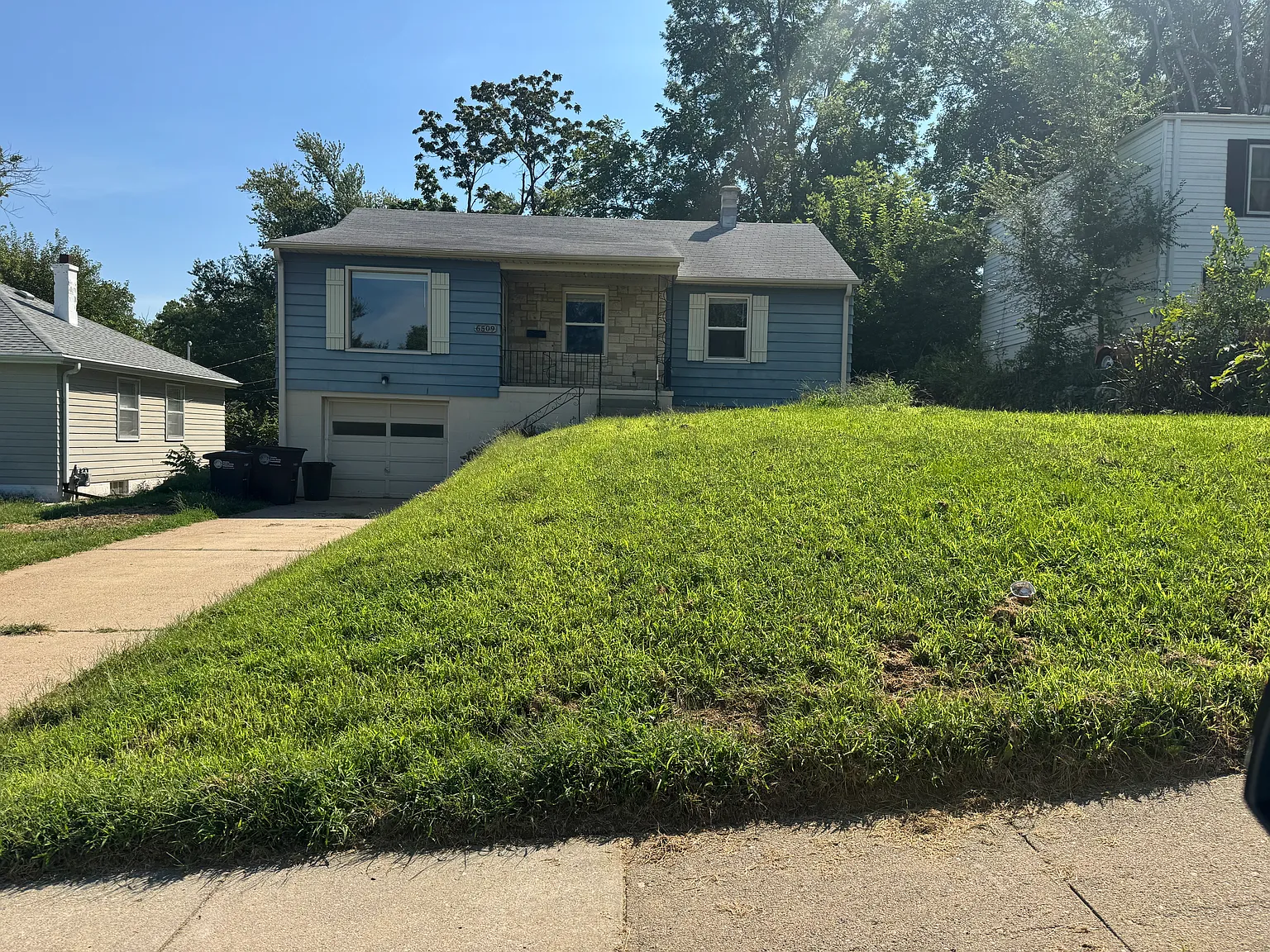 4 bed, 1500 sqft, $1,795 — Photo 2