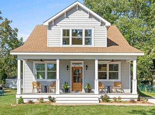 73 Ridgewood Ave, Villas, NJ 08251