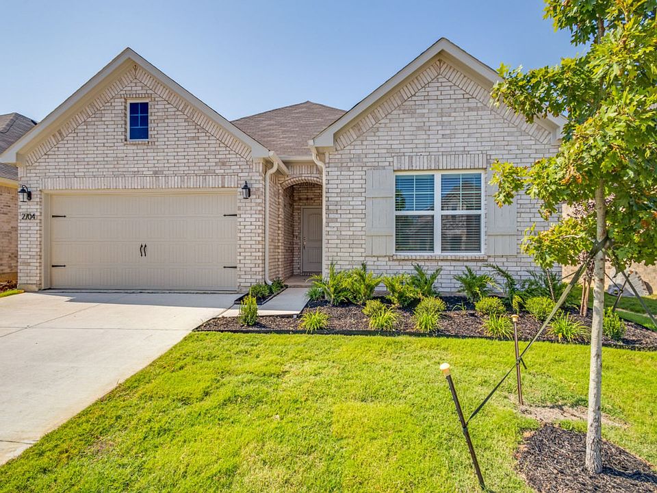 1st image of 2704 Donella Dr