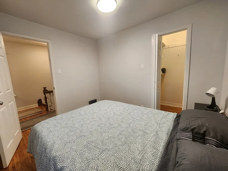 644 Churchill Ave N #1 — Photo 13