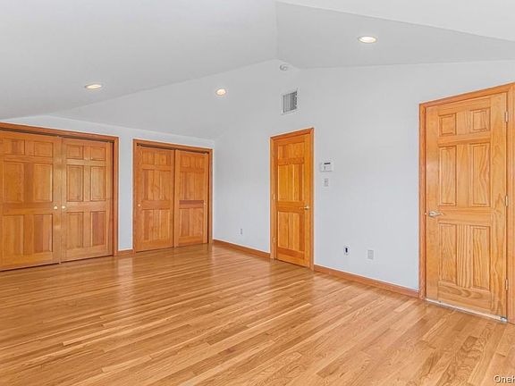 3rd image of 51-22 199th St #2