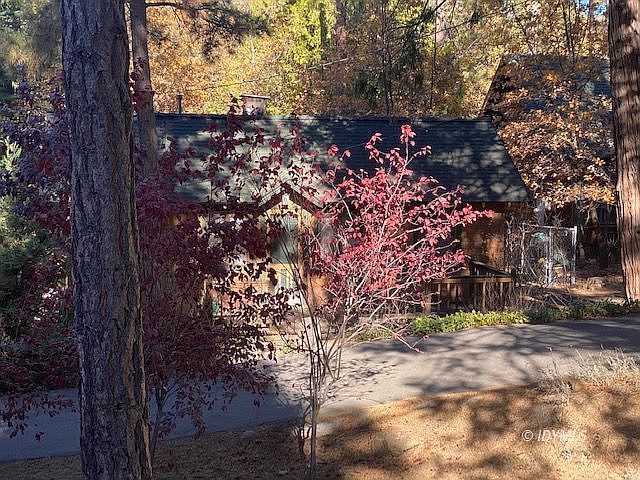 2nd image of 53740 Country Club Dr