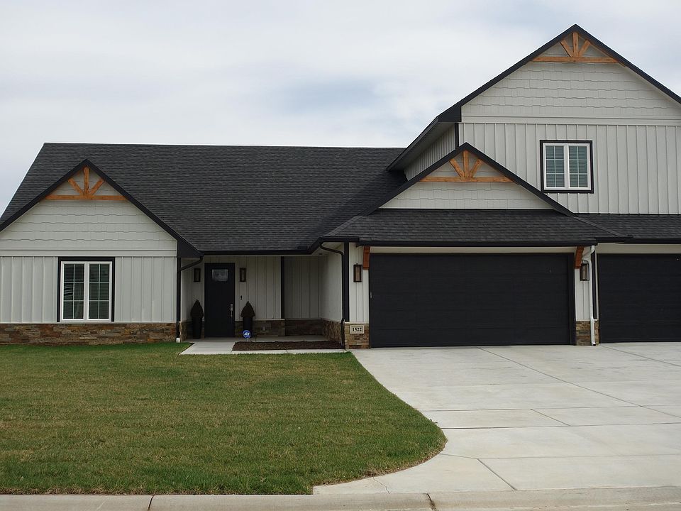 1st image of 1522 N Emerald Valley Dr