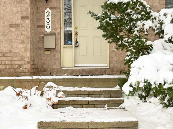 236 Latchford Rd, Ottawa, ON K1Z 1B9