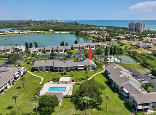 3209 S Lakeview Cir #8101, Fort Pierce, FL 34949